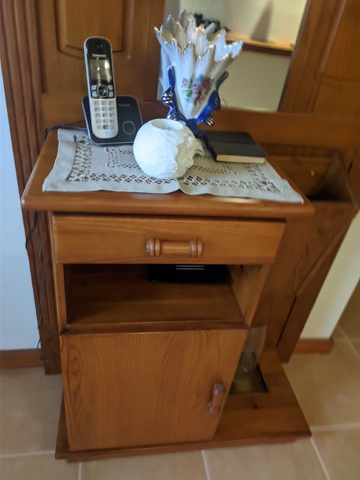 Móvel bengaleiro