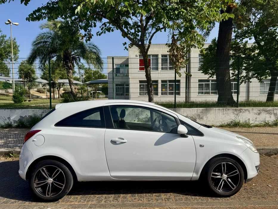 Opel  Corsa Van 1.3.