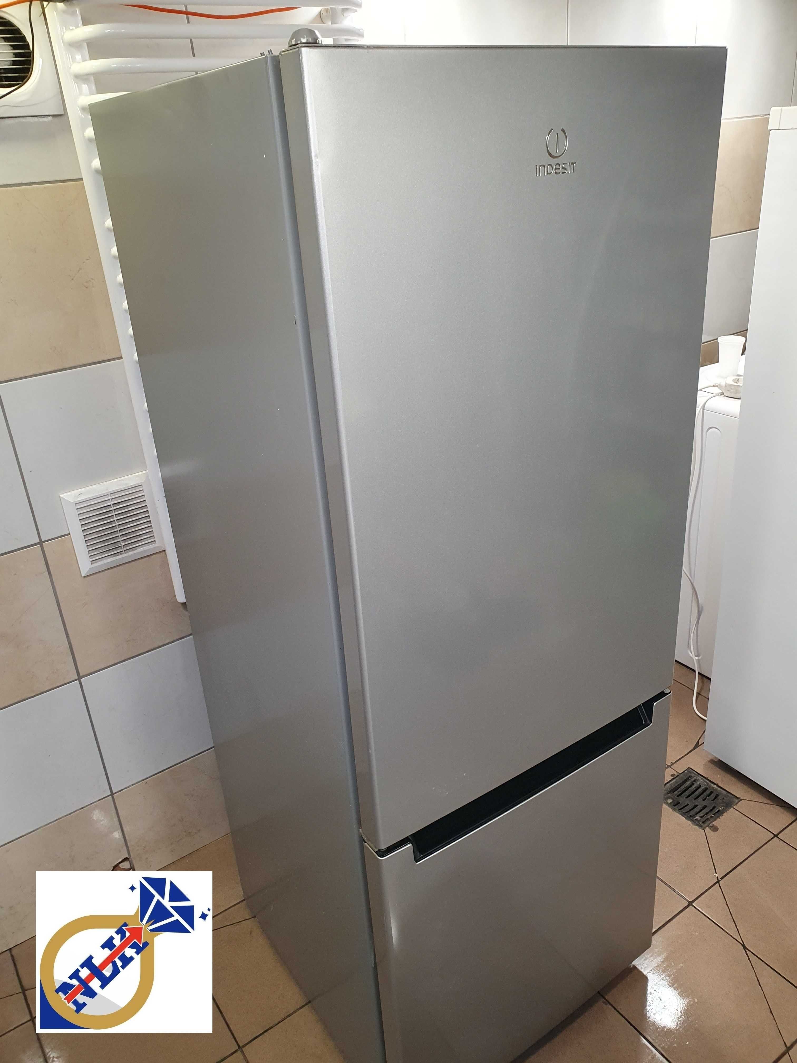Lodówka Indesit LR6S1S / Możliwy Transport