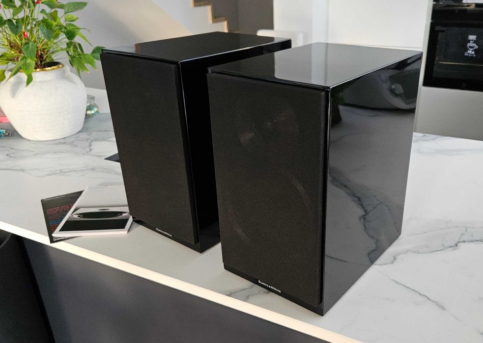 Kolumny BOWERS & WILKINS CM5 120W 8OHM, Komplet Czarny połysk B&W