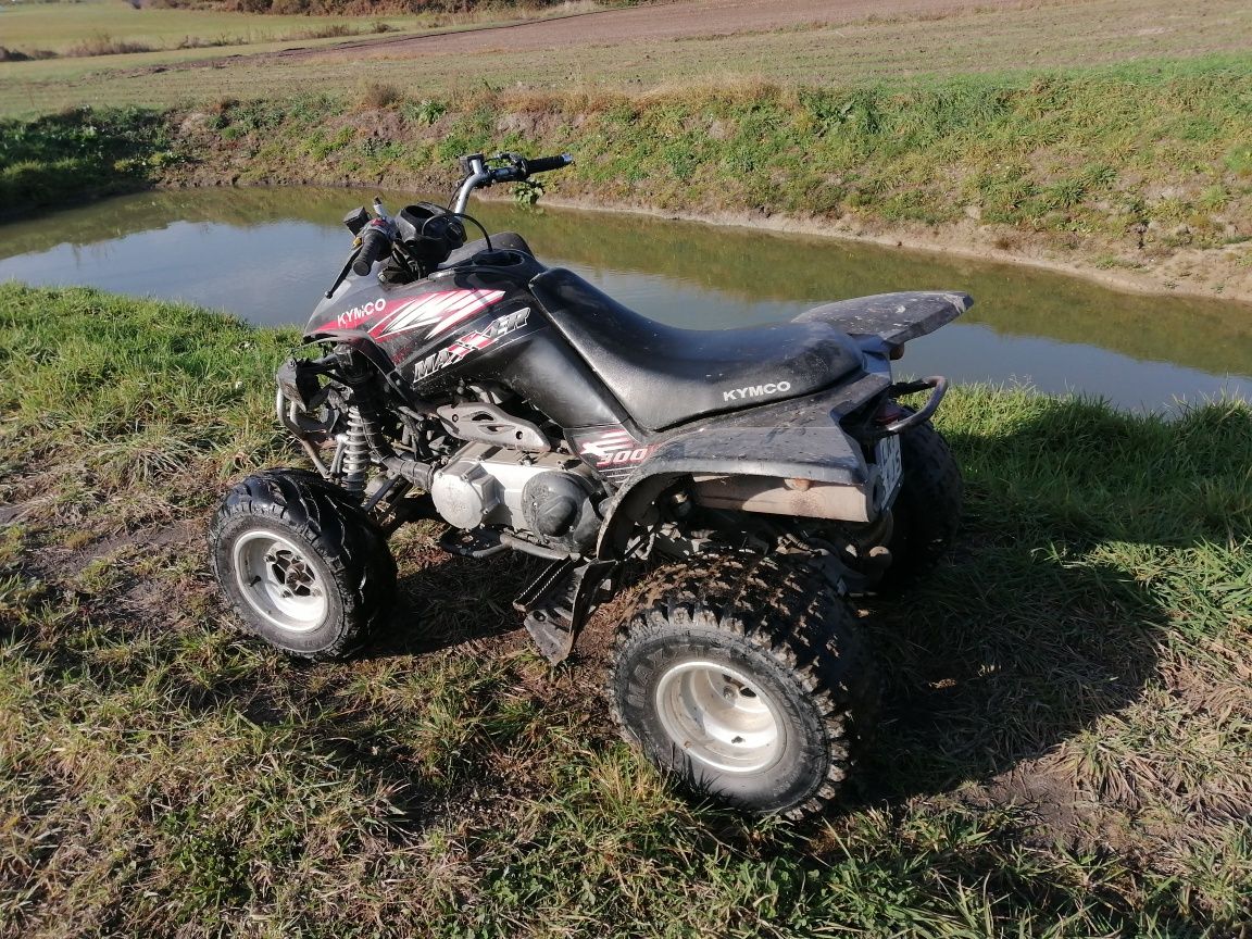 Kymco maxxer 300