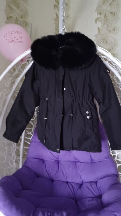 Парка жіноча розмір S.