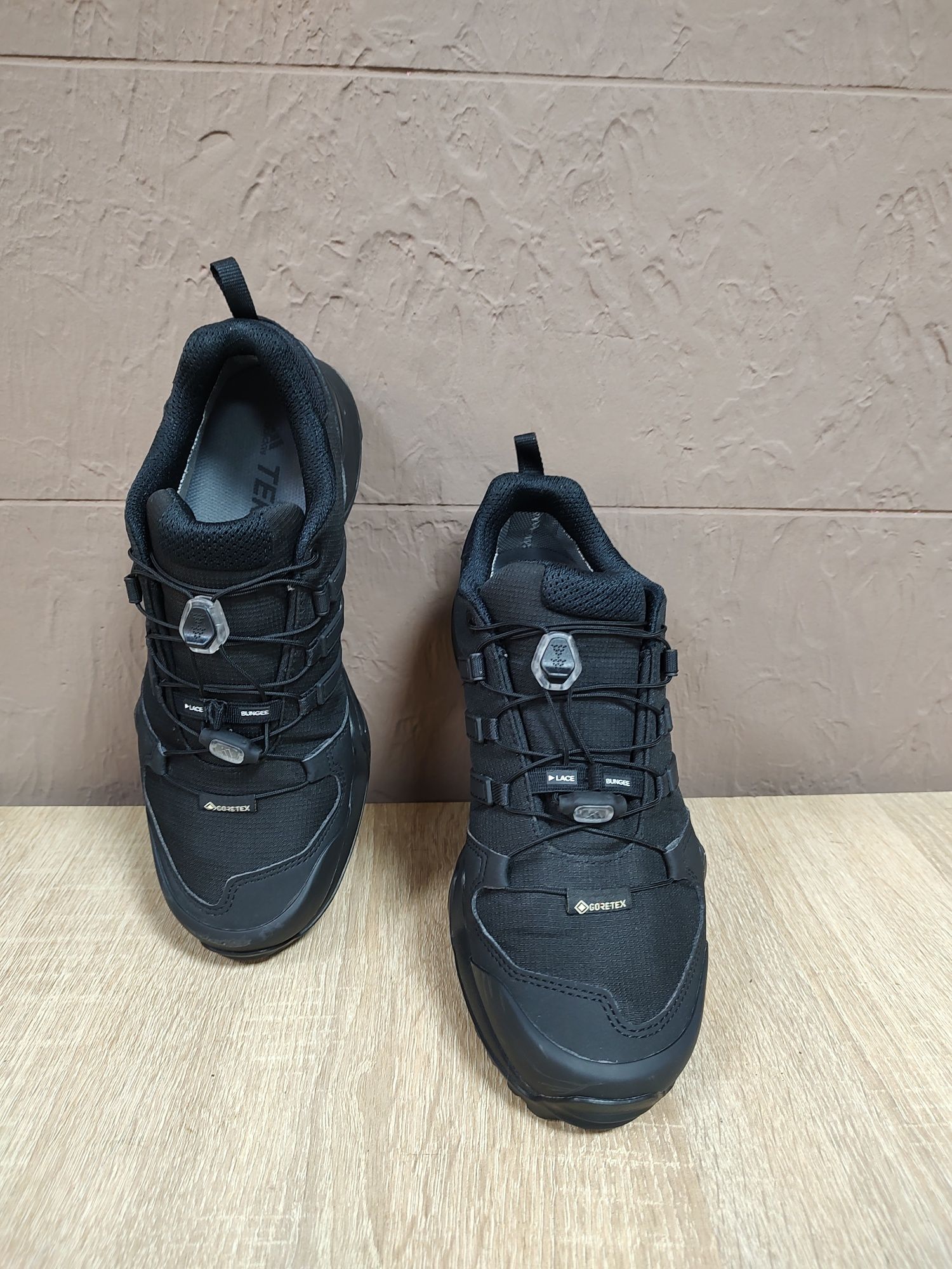 Adidas Terrex Swift R2 Gore Tex 40.5 p. Pegasus