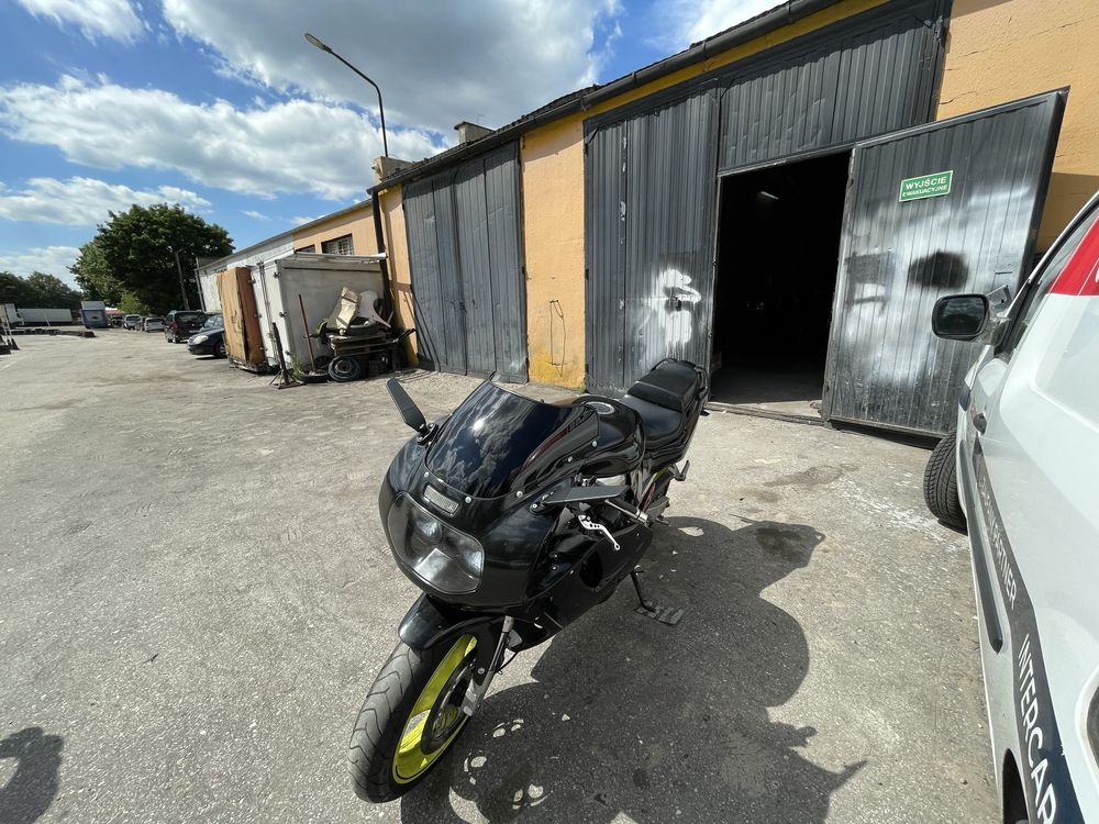 Suzuki gsxr 750 w