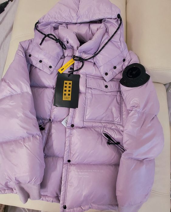 Kurtka puchowa Moncler