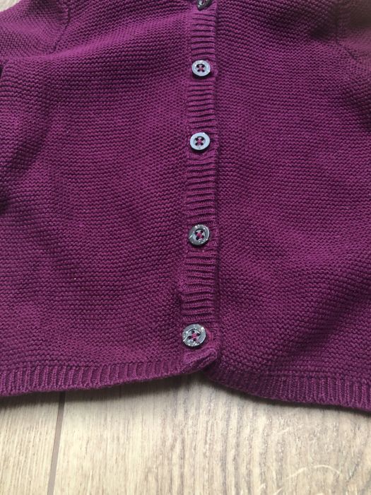 Śliwkowy sweterek z bawełny