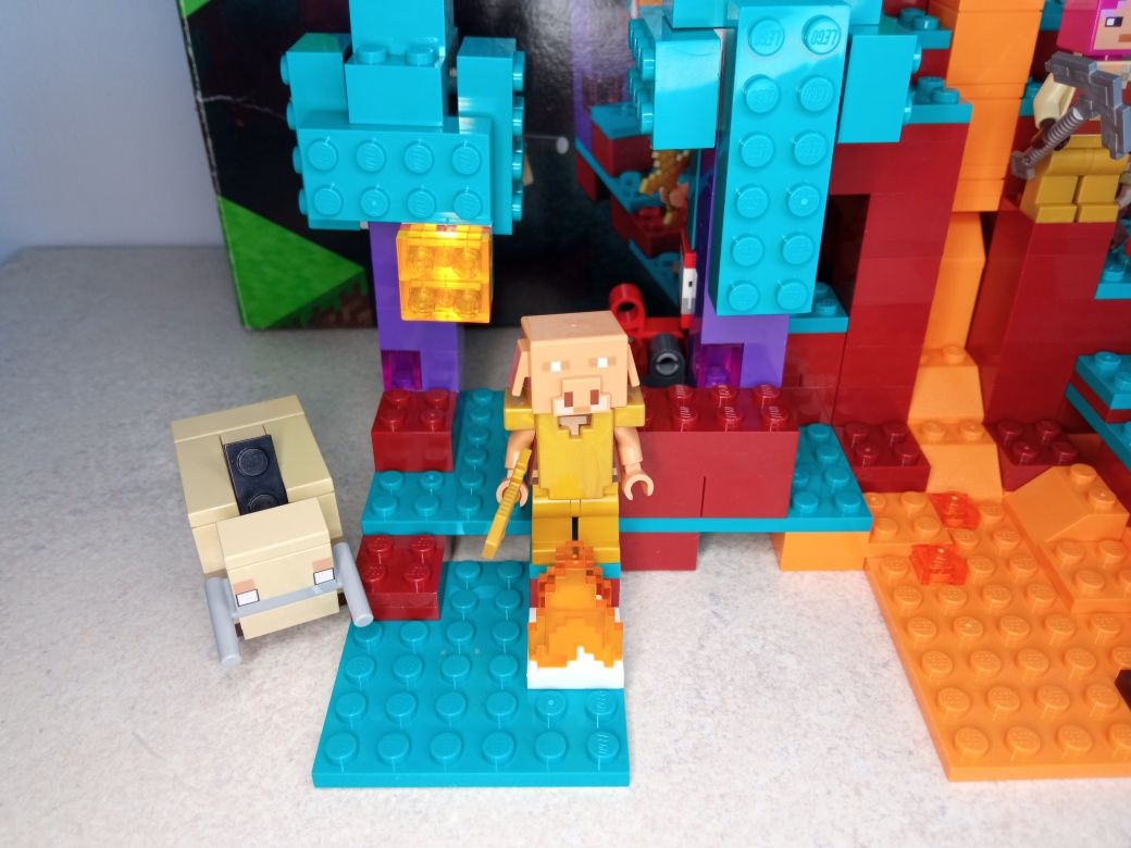 LEGO Minecraft 21168 - Spaczony Las