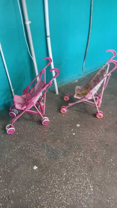 Каляска  для  куклы.   Вишнёвое.