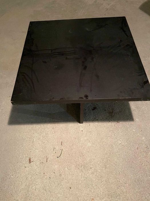 Mesa preta de centro 95x95x44