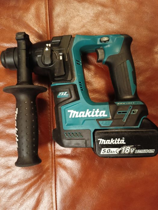 Młotowiertarka Makita