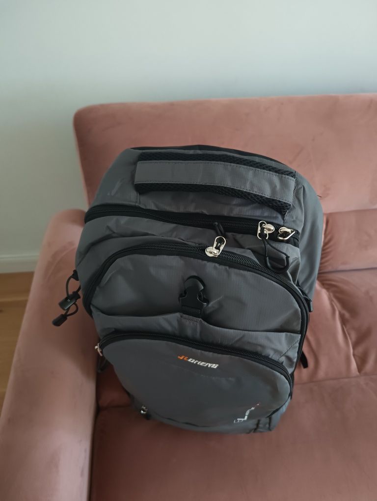Plecak turystyczny, trekkingowy 85L, sportowy, w góry, mocny, outdoor