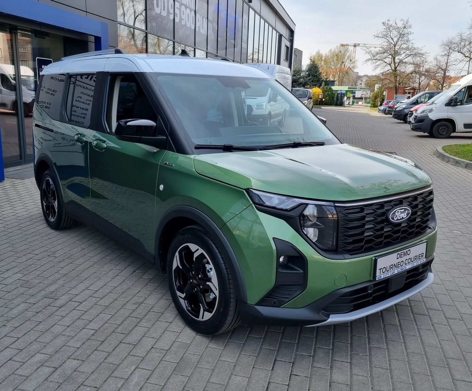 Ford Tourneo Courier Zupełnie Nowy Model - Premiera - Zamów już teraz! - Rabat flotowy Ford