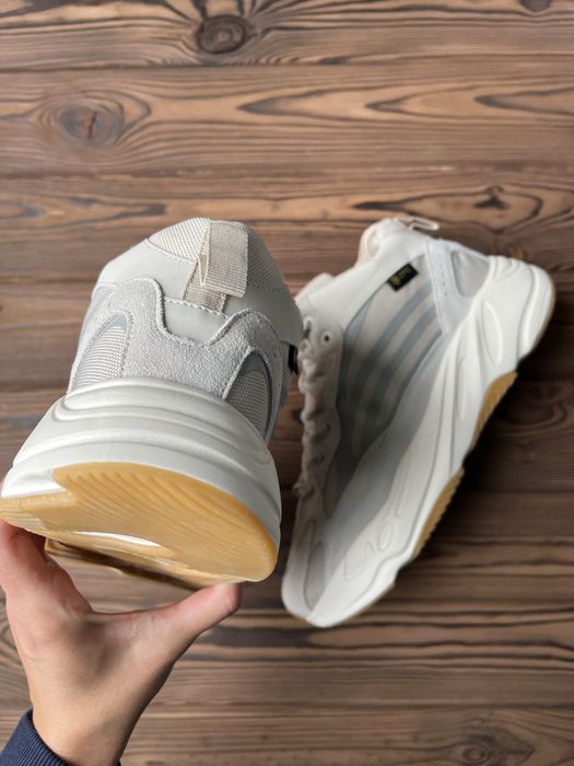 Чоловічі зимові кросівки. Дві моделі