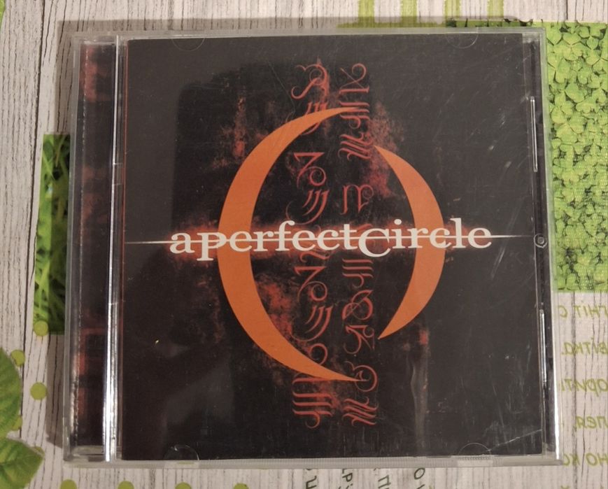 CD a perfect circle: mer de noms