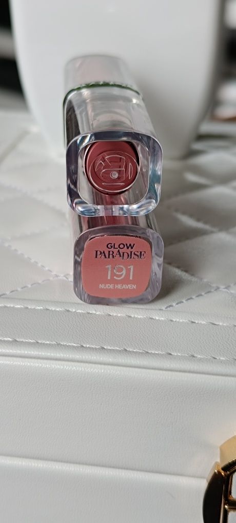 Szminka L'Oreal Glow Paradise