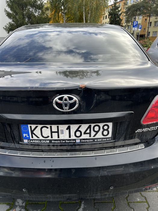 Toyota Avansis 1.8 automat uszkodzony silnik