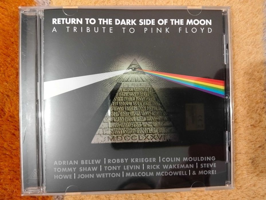 Pink Floyd - conjunto de 8 discos (LPs, CDs e DVDs)