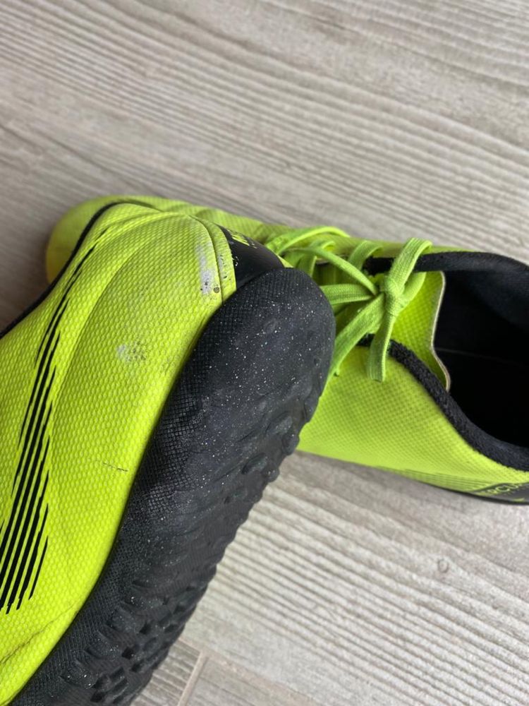 39 NIKE buty śnieżynki do piłki nożnej