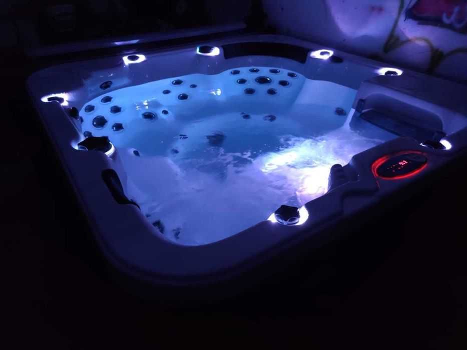 Jacuzzi ogrodowe całoroczne , Balboa , Gecko , Hot Spring , - Dostawa