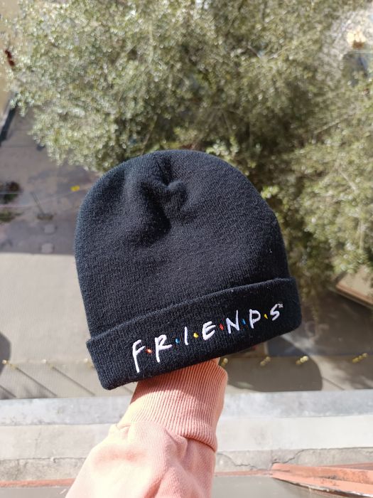 Czapka Zimowa Beanie F.R.I.E.N.D.S Sinsay Haft