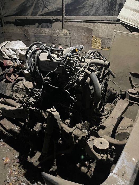 Двигун 4ze1 та АКПП aisin 30-80 LE  ісузу трупер 2.6 бензин, гарний ст