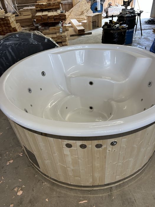 Balia ogrodowa, jacuzzi