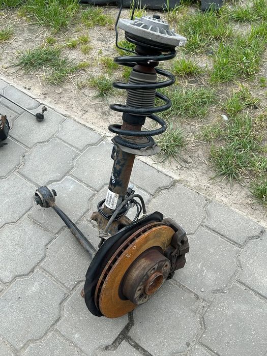 AMORTYZATOR ZWROTNICA LEWA PRZÓD BMW F25 6796315