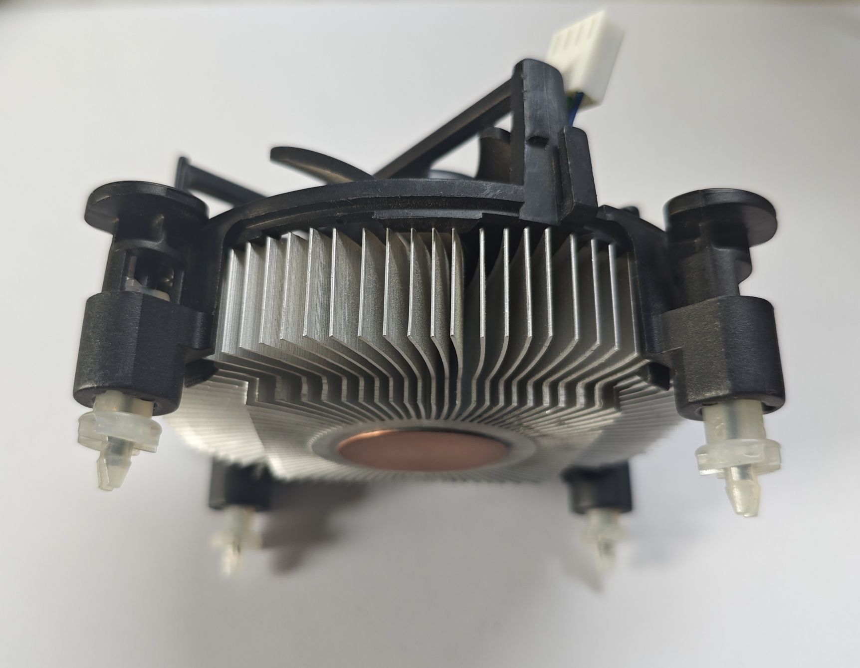 Кулер для CPU Intel E97378-001 95W TDP PWM 4-pin