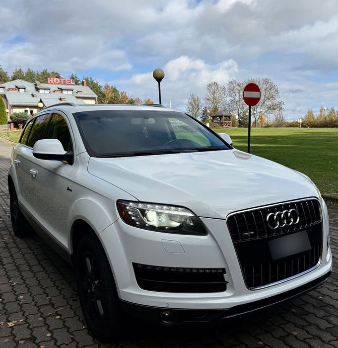 Audi Q7 bardzo ładna/4x4/7 osób/ zamiana