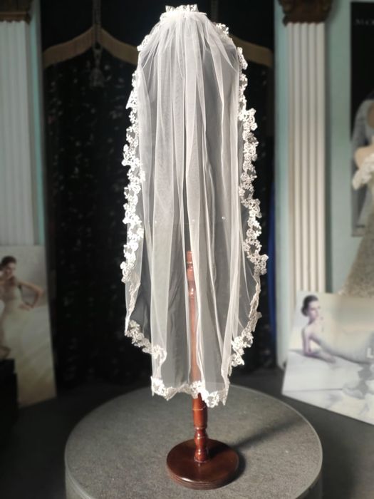 РАСПРОДАЖА испанской эксклюзивной кружевной фаты