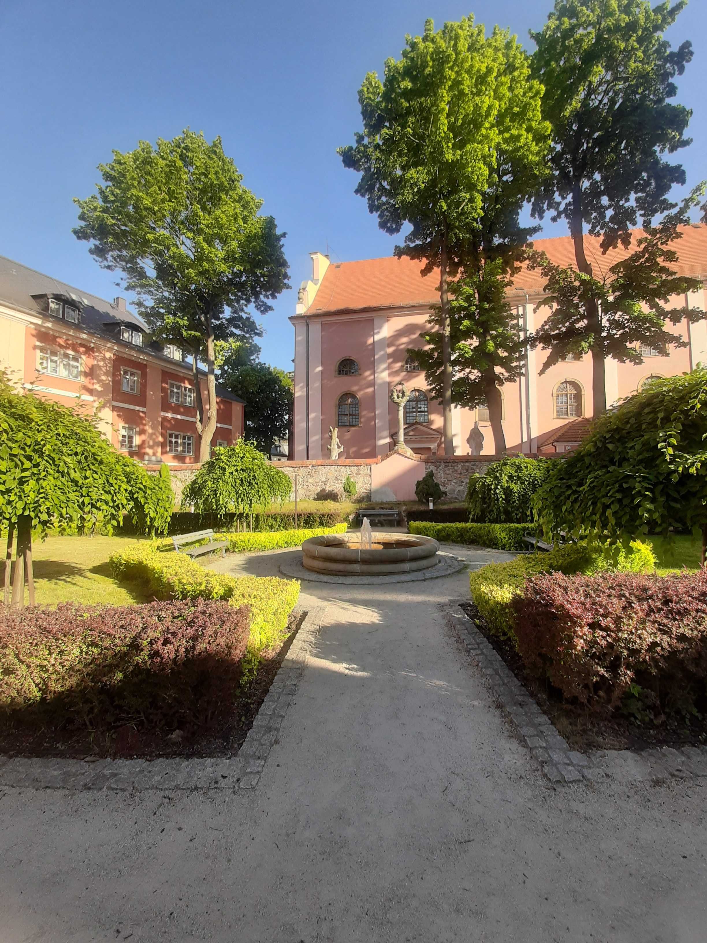 Komfortowy apartament 63 m2 w Uzdrowisku Cieplice!