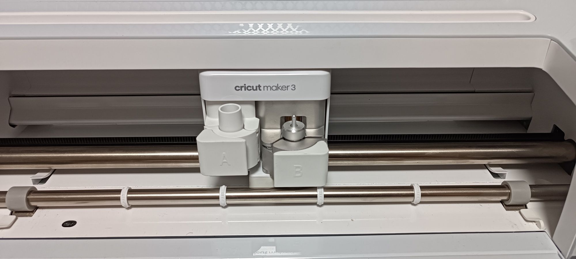 Плотер Принтер Cricut Maker 3 плоттер