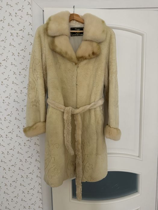 Продам натуральну шубу