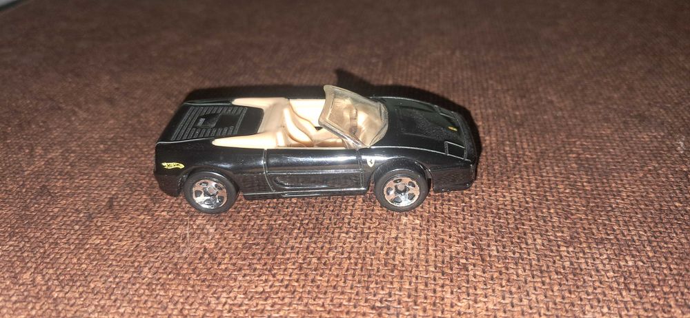 Carro ferrari F355 Spider