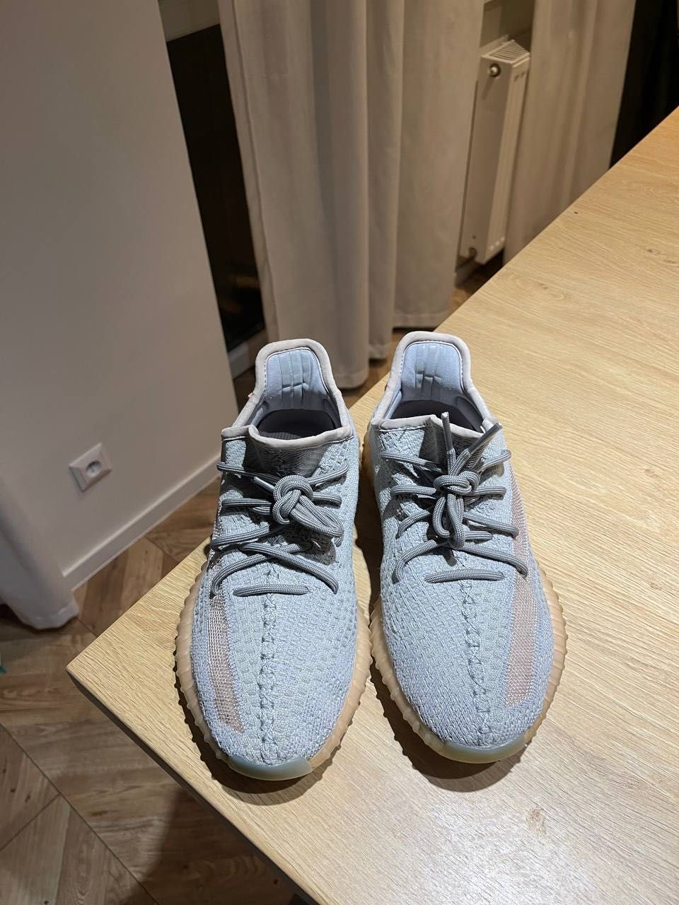 adidas Yeezy boost 350 v2 true form 40 2/3 white grey black