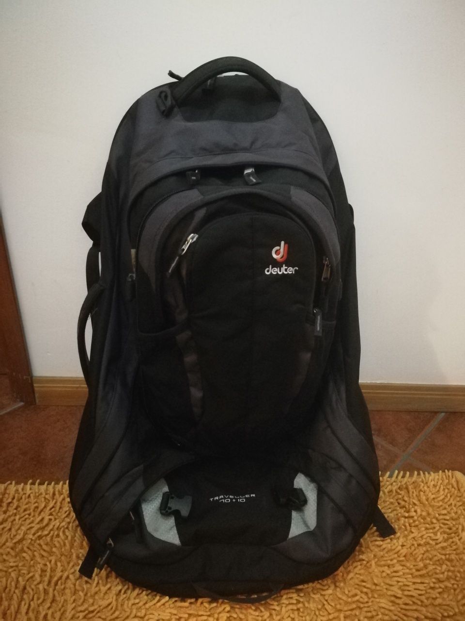 Mochila Deuter travler 70+10