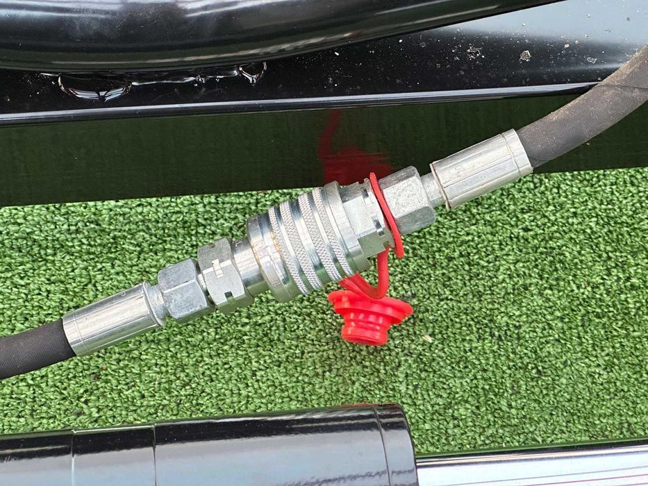 CHWYTAK DO BEL – wytrzymały, malowany proszkowo - DOSTAWA / RATY