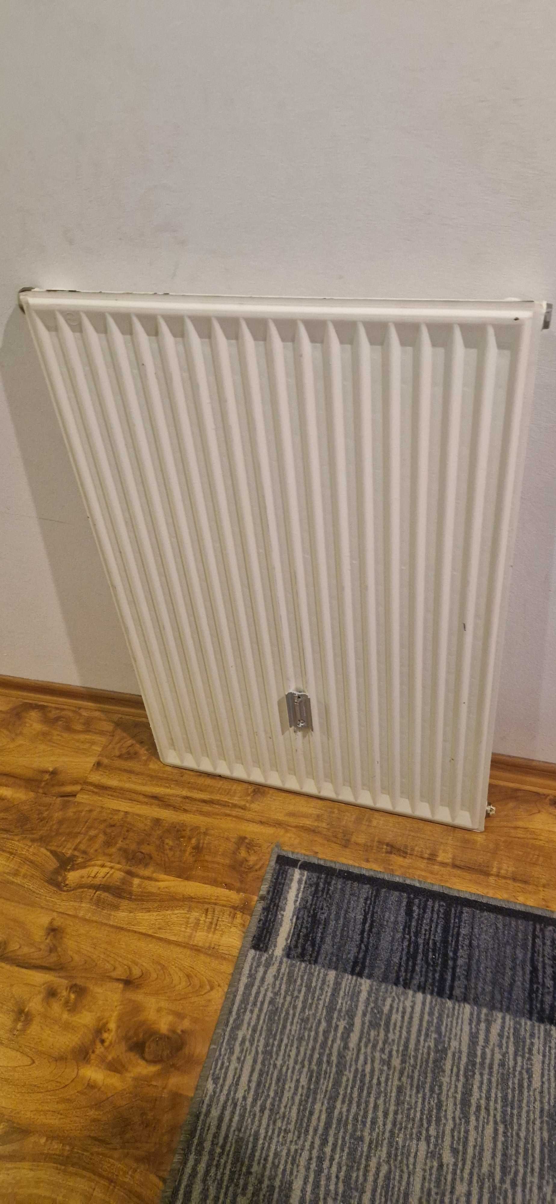 Kaloryfer płaski 90x60