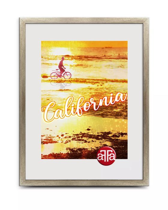 Ramka California 30x40 cm, kolor szampański. Frames factory