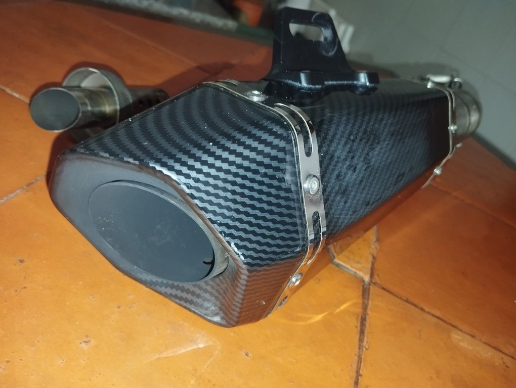 Escape ponteira moto com união em inox com dB killer