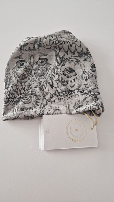 Czapka wiosenno jesienna nowa