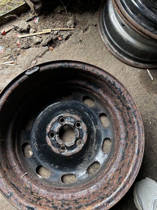 Колеса на авто вживані