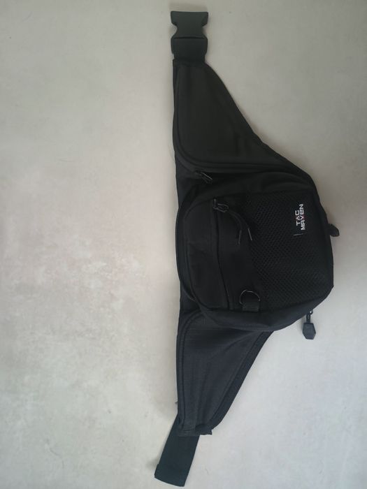 Torba biodrowa do przenoszenia broni