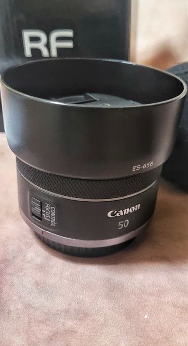 Lente Canon RF 50mm f/1.8 STM