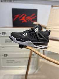 Air Jordan 4 Retro"Black/Military Blue"