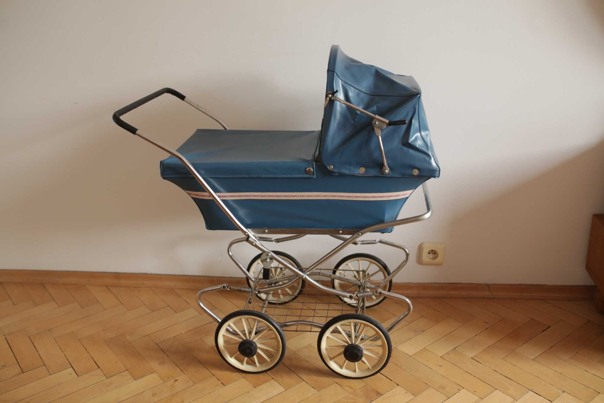 Wózek dla lalek PRL Vintage Retro