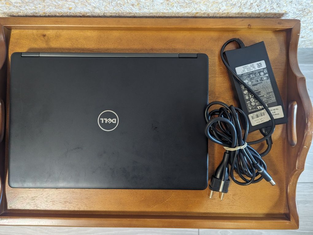 Dell Latitude 5480 /14"FullHD/i5-6300 2,9ГГц/8GB-DDR4/SSD128GB