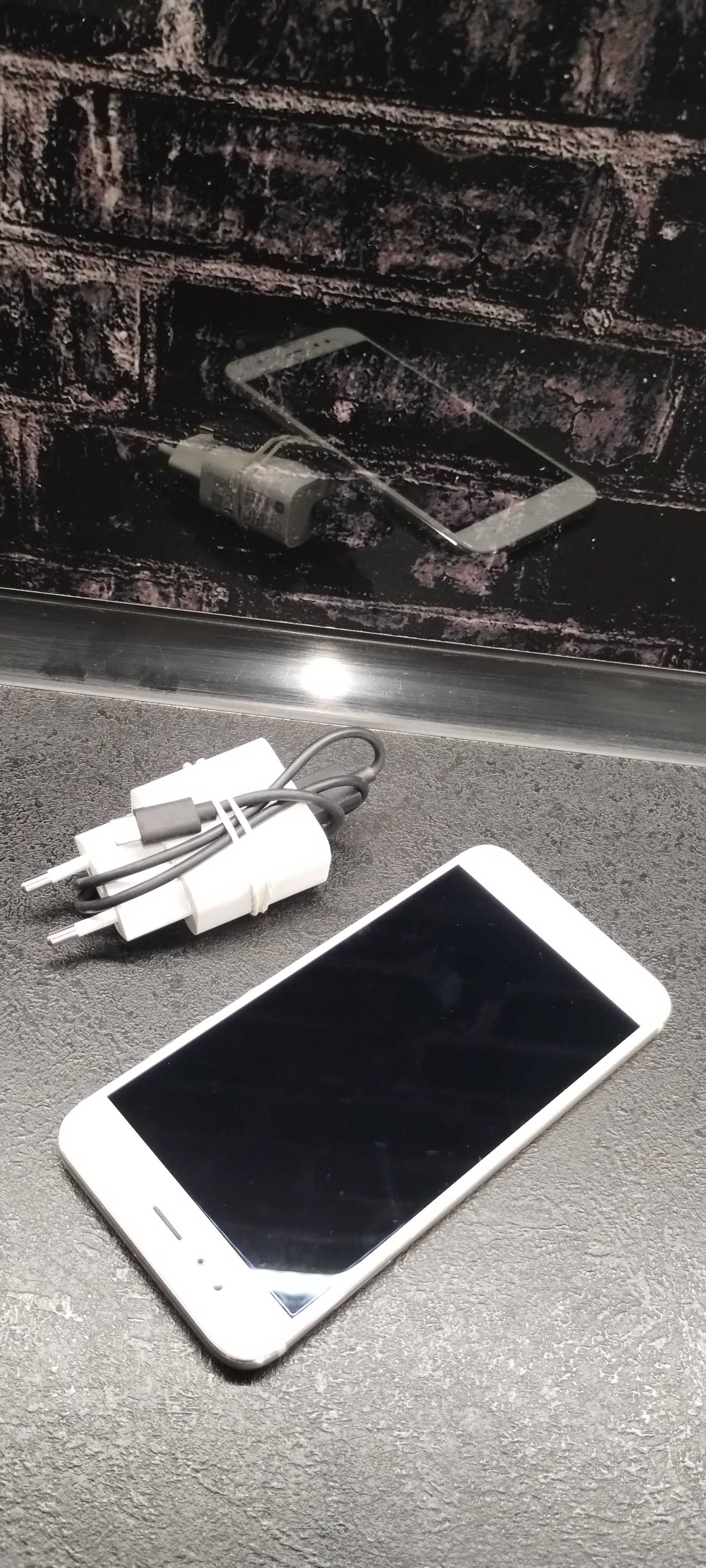 Xiaomi Mi A1  Używany, stan idealny