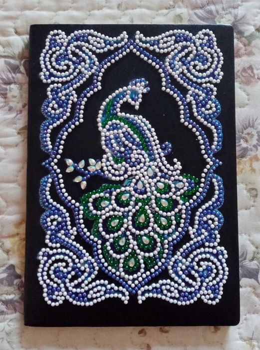 Notebook, marcador e estojo personalizados com diamantes