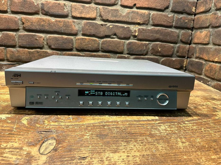 Amplituner JVC RX-E100 2